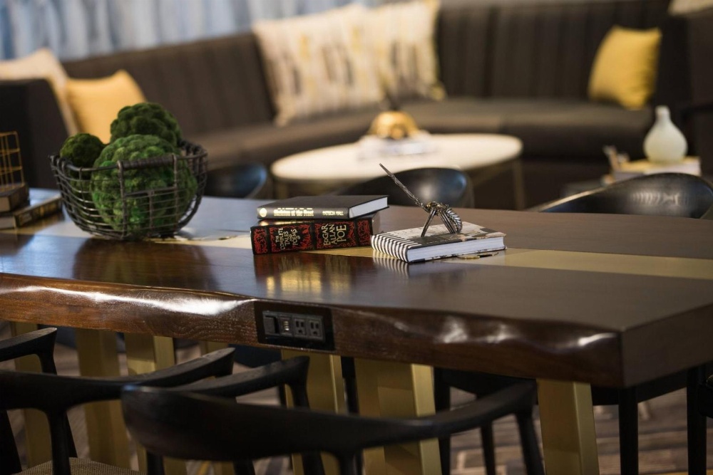 King Room - Hearing Accessible